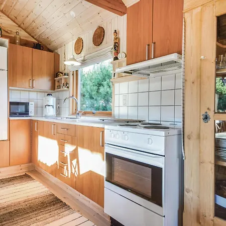 Two-bedroom In Hovborg