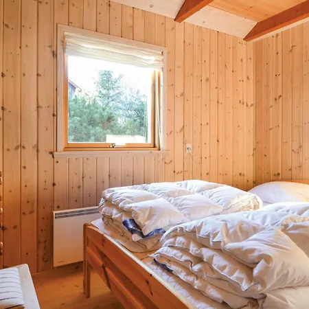 Two-bedroom In Hovborg